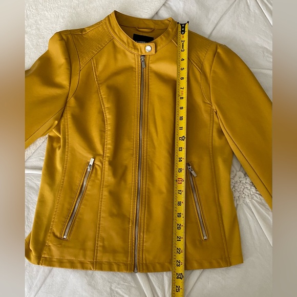 NWOT. Express Faux Leather Moto
Jacket, Sz L - Picture 5 of 10